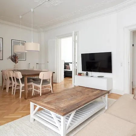 Large & Modern Flats In Family Friendly Neighbourhood * Copenhagen