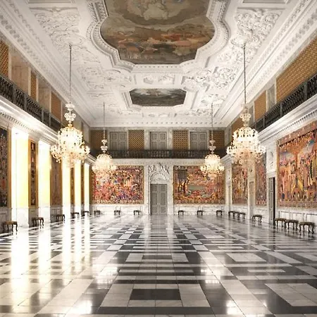 Large & Modern Flats In Family Friendly Neighbourhood * Kodaň