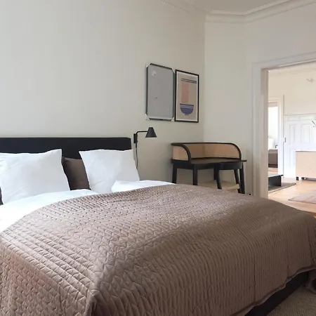 Apartman Large & Modern Flats In Family Friendly Neighbourhood